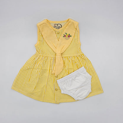 Yellow kids wear boche firstkiss