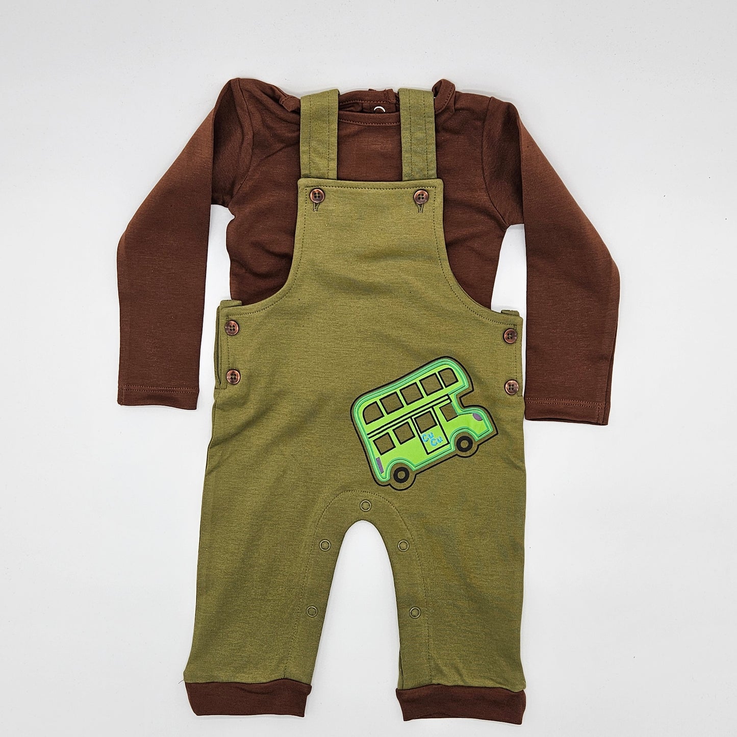 Green kids wear boche firstkiss