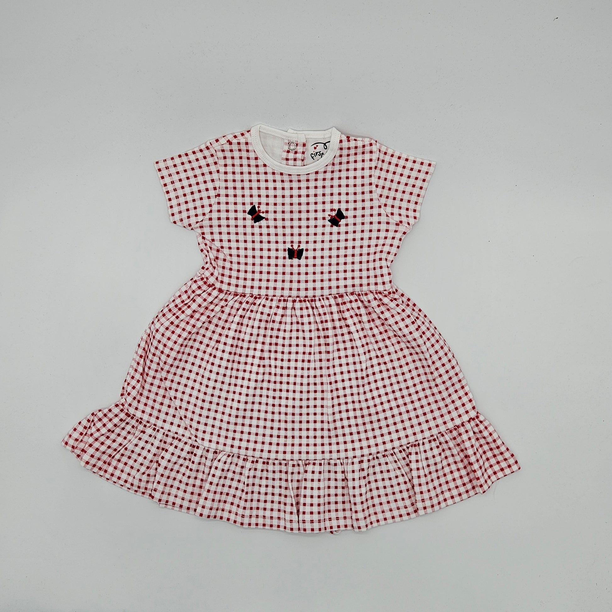 Red kids wear boche firstkiss