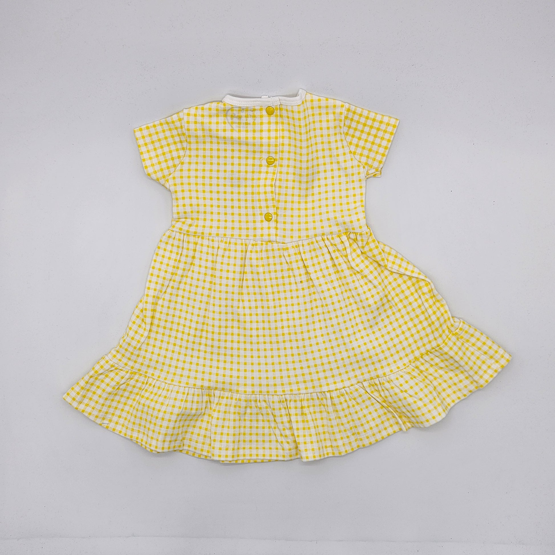 Yellow kids wear boche firstkiss