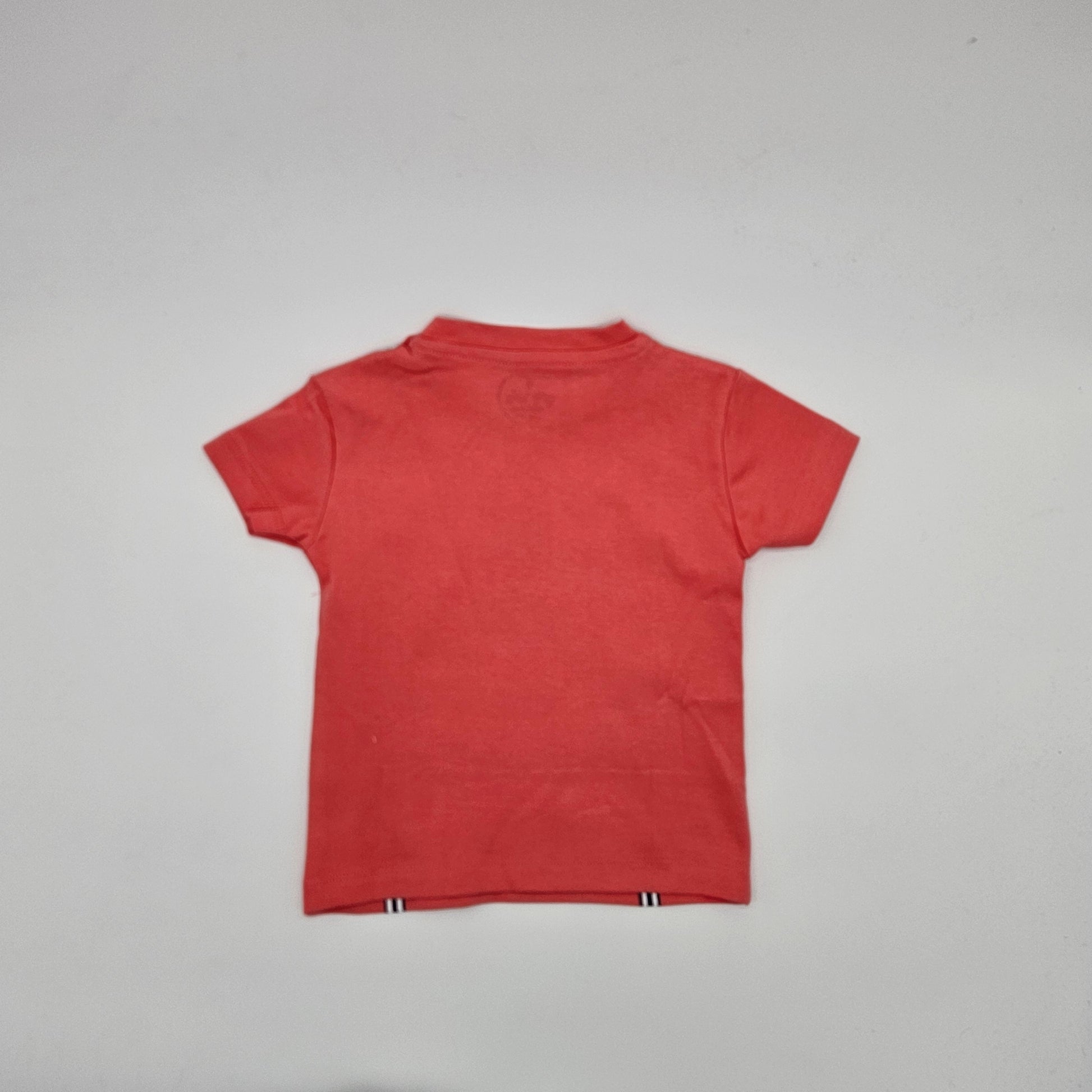 Red kids wear boche firstkiss